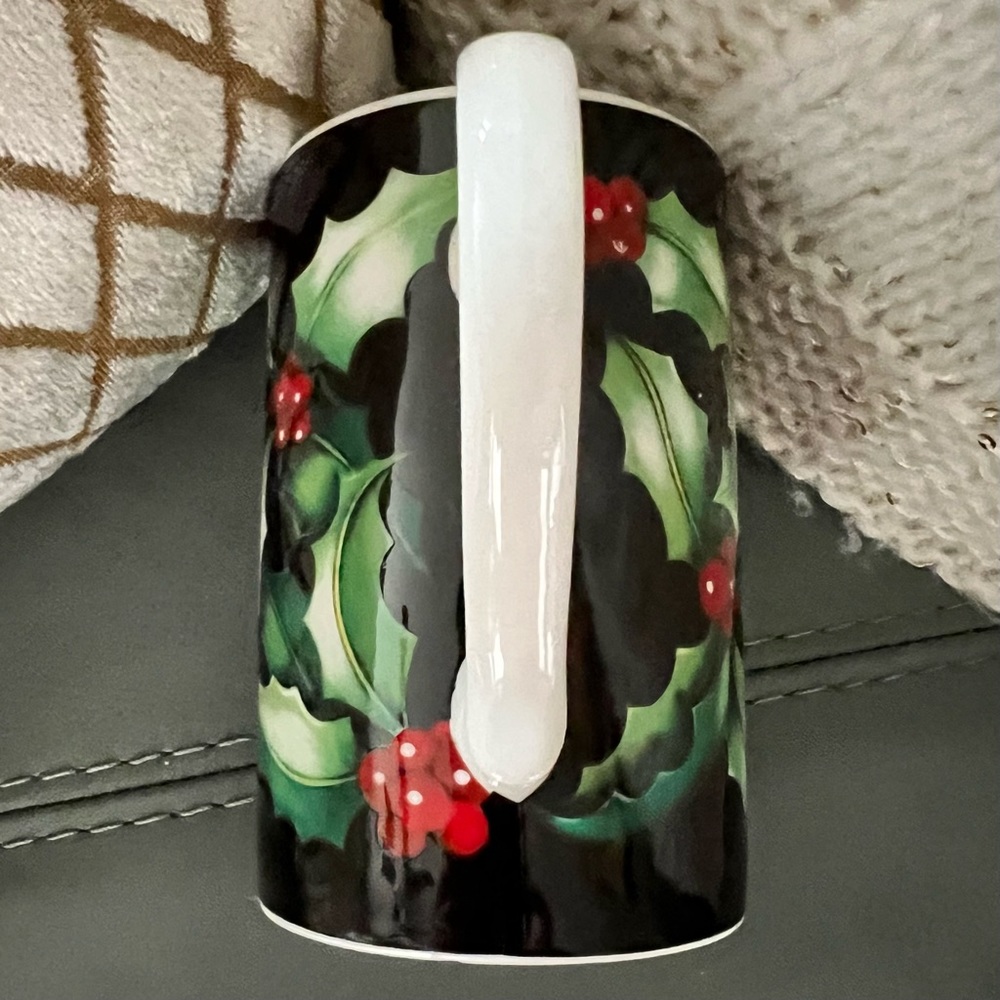 Dunoon Stoneware SCOTLAND “Holly” Designed by Bessey COFFEE TEA MUG CUP 9 oz - Picture 3 of 9